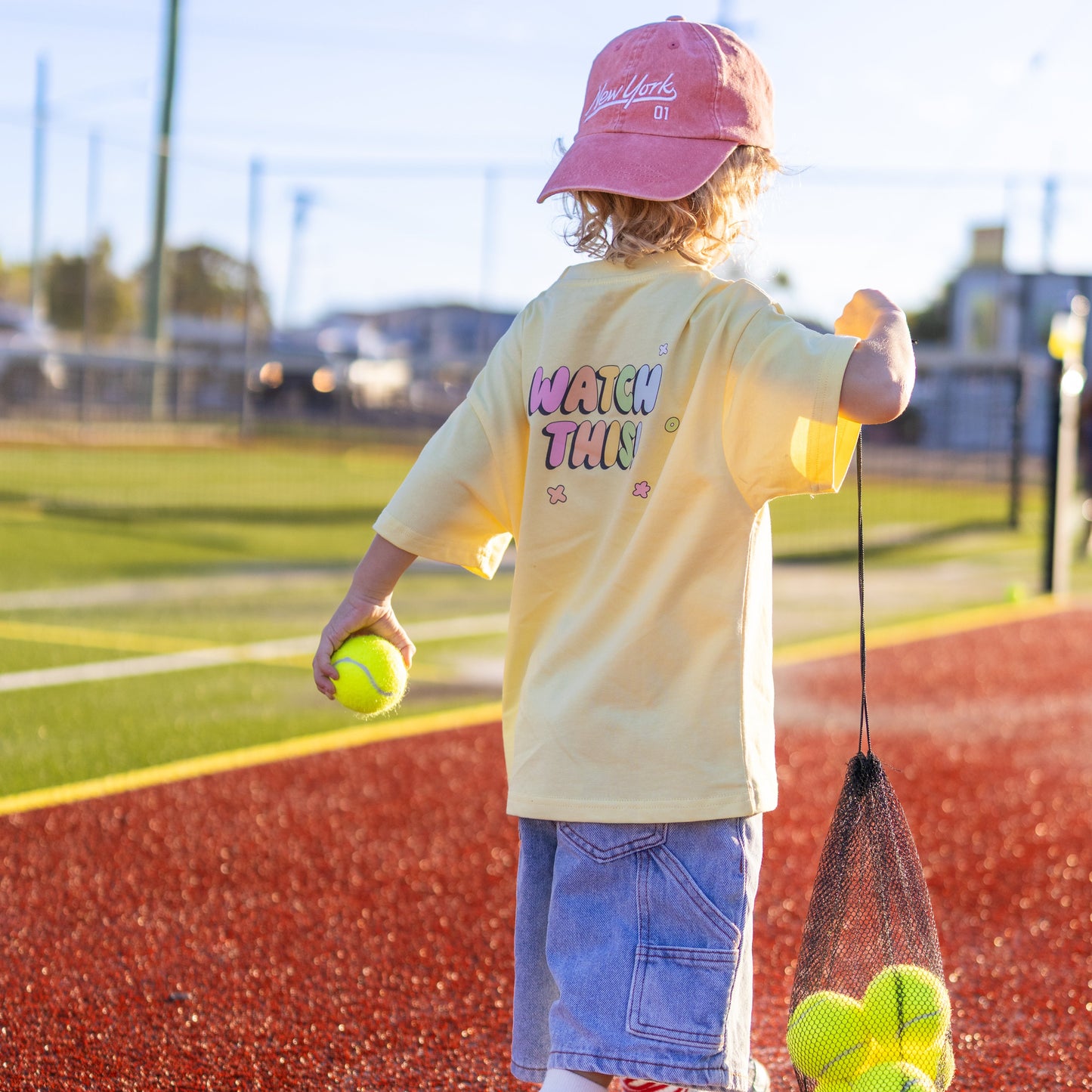MAX OVERSIZED T-SHIRT - PASTEL YELLOW